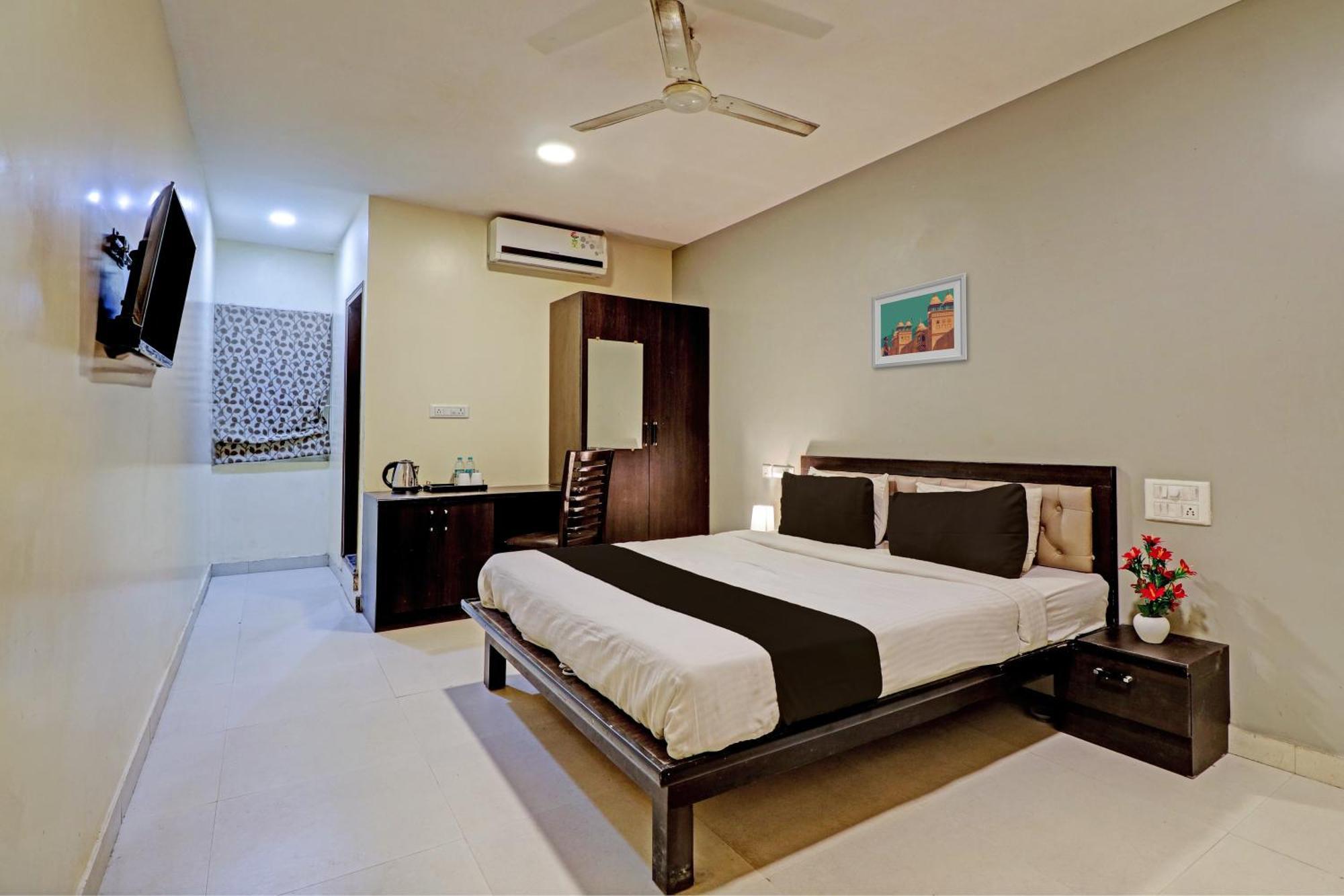 Hotel O Royal Bliss International Bangalore Exterior photo