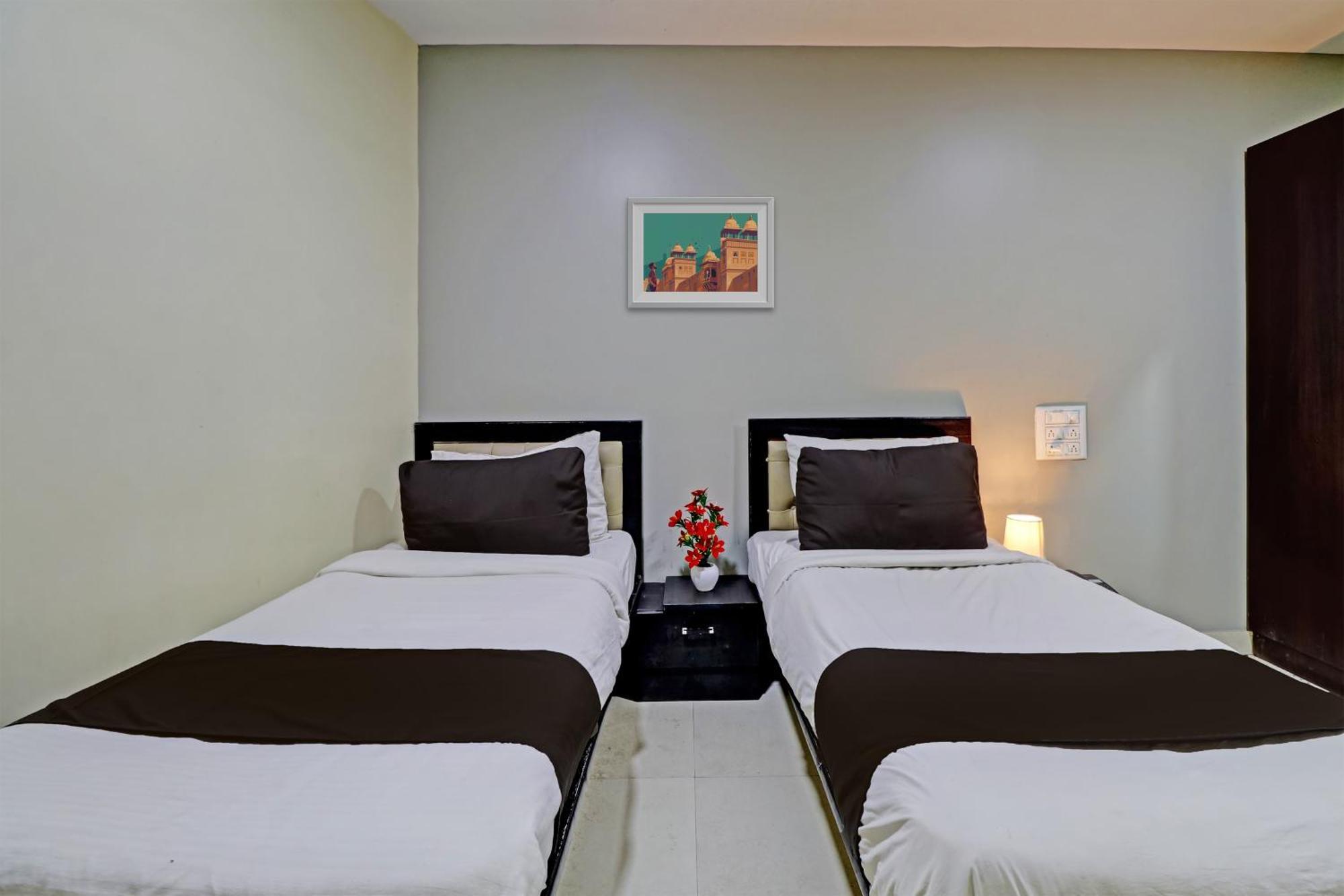 Hotel O Royal Bliss International Bangalore Exterior photo