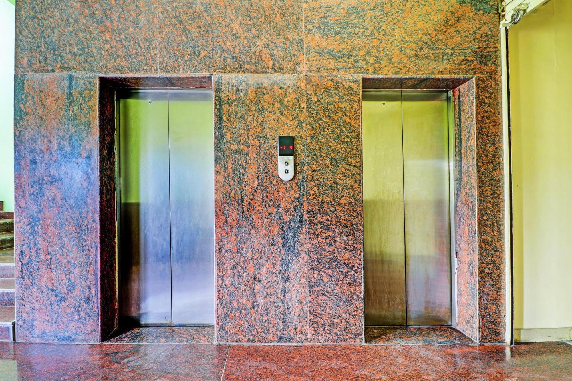 Hotel O Royal Bliss International Bangalore Exterior photo